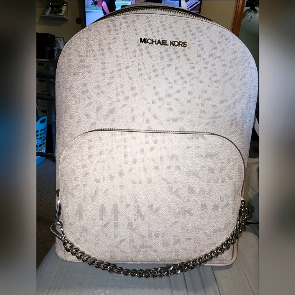 Michael Kors Jet Set Medium Backpack Purse